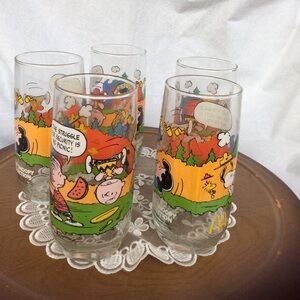 Vintage Camp Snoopy Glasses Set